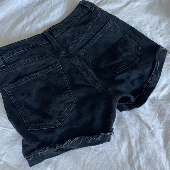 Dynamite black Jean shorts - Picture 2 of 4
